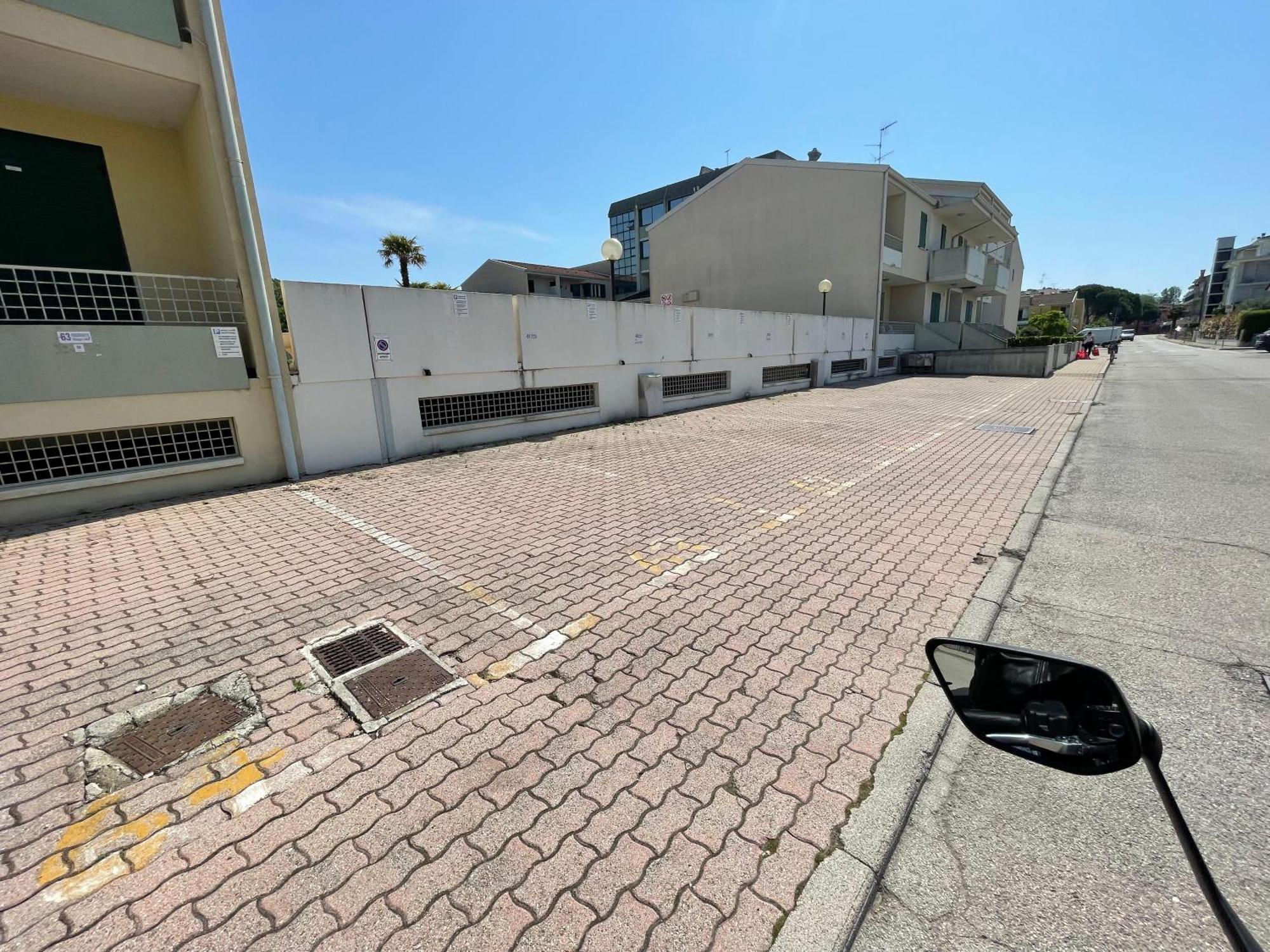 Villaggio Luna Swimmingpool- Agenzia Cocal Caorle Bagian luar foto