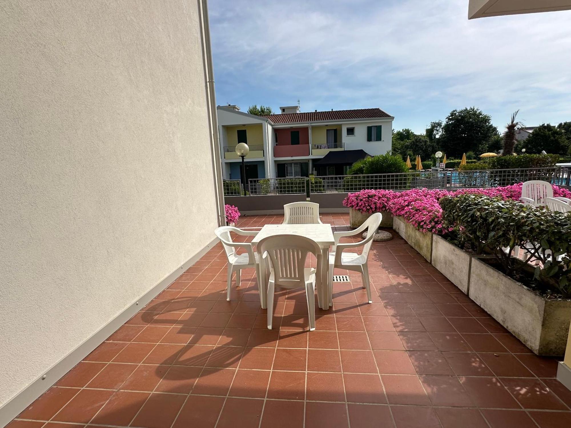 Villaggio Luna Swimmingpool- Agenzia Cocal Caorle Bagian luar foto